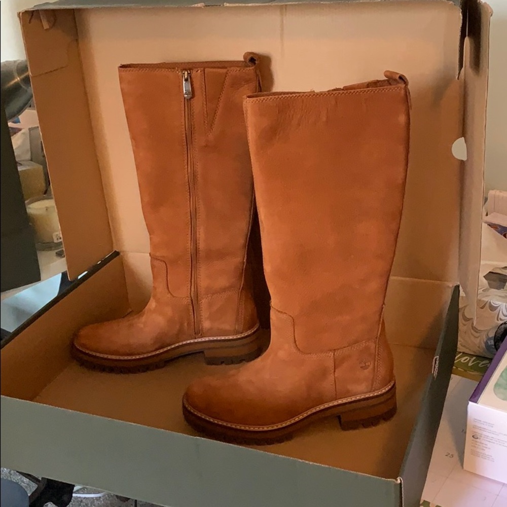 Timberland Courmayeur valley tall boot med brown